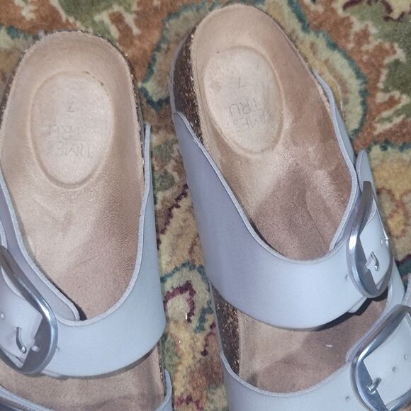 Women's 2 Wide Strap Buckle Sandals in the berkinstock style Grey size 7 MINT - Picture 5 of 11